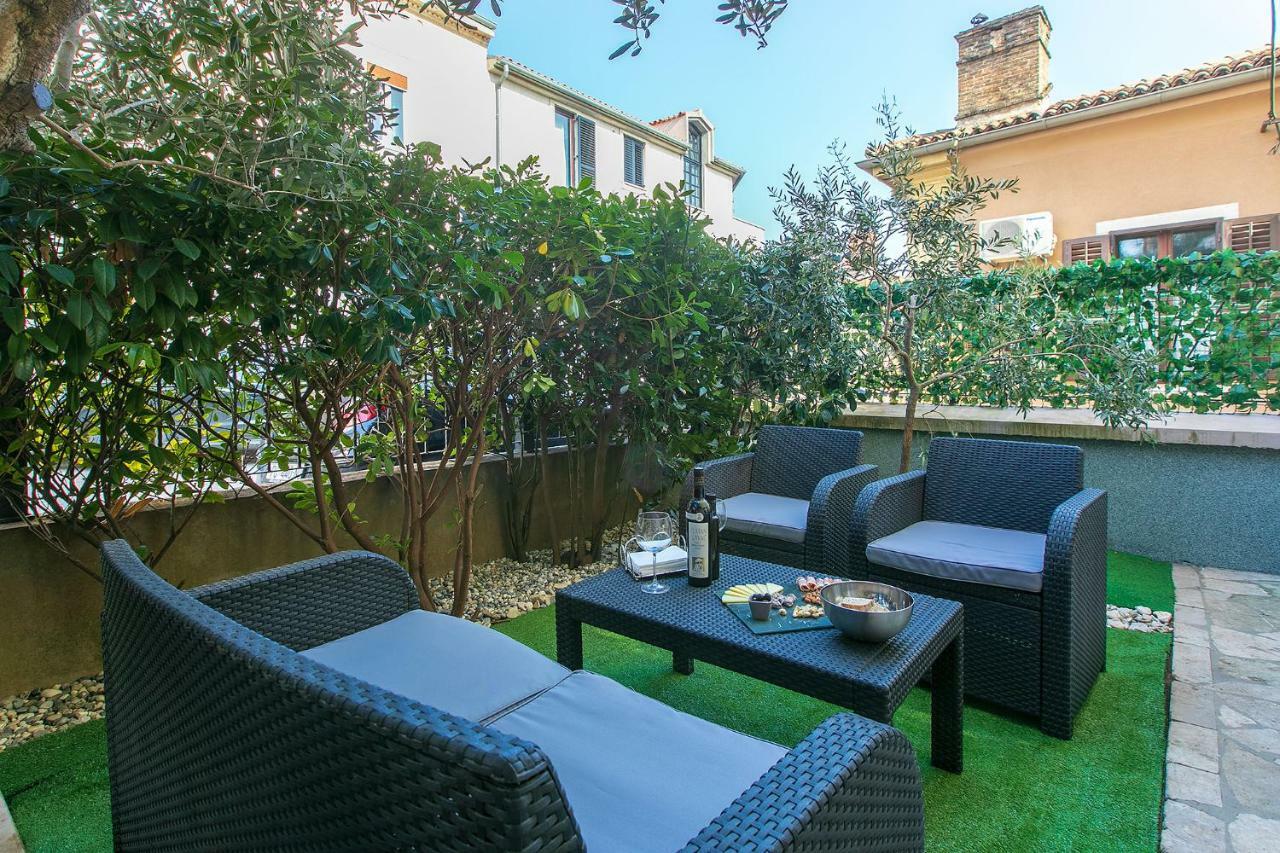 Polias Apartment Пула Екстериор снимка